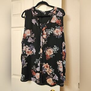 Maurices black floral tank blouse 3x